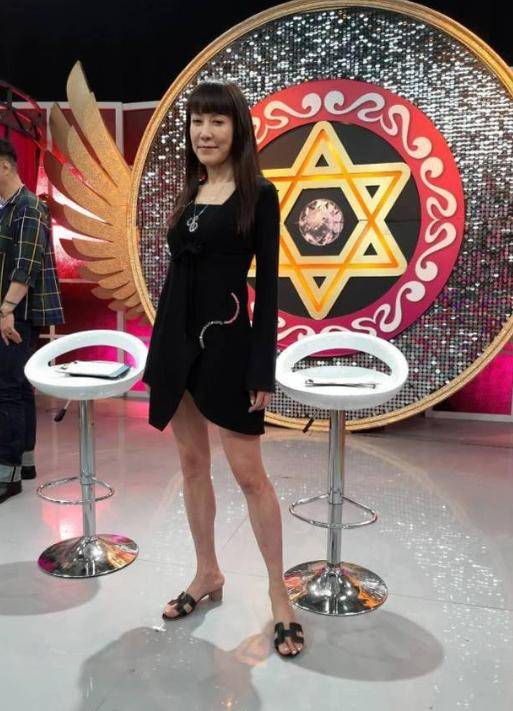 原创罗霈颖一生潇洒拒嫁豪门我自己就是豪门离世后仍留亿万遗产