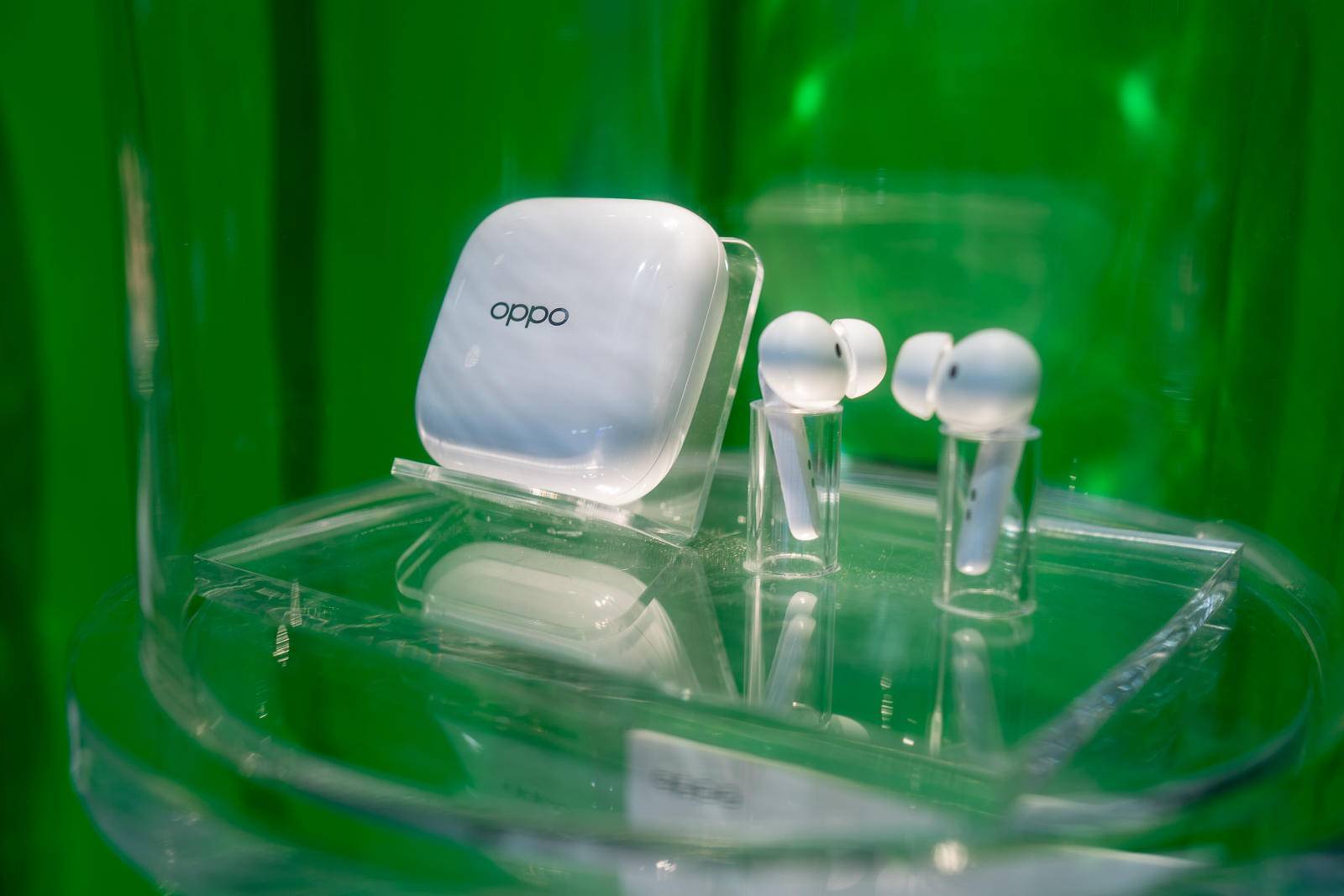 使徒来袭,oppo携eva联名耳机助战chinajoy2020