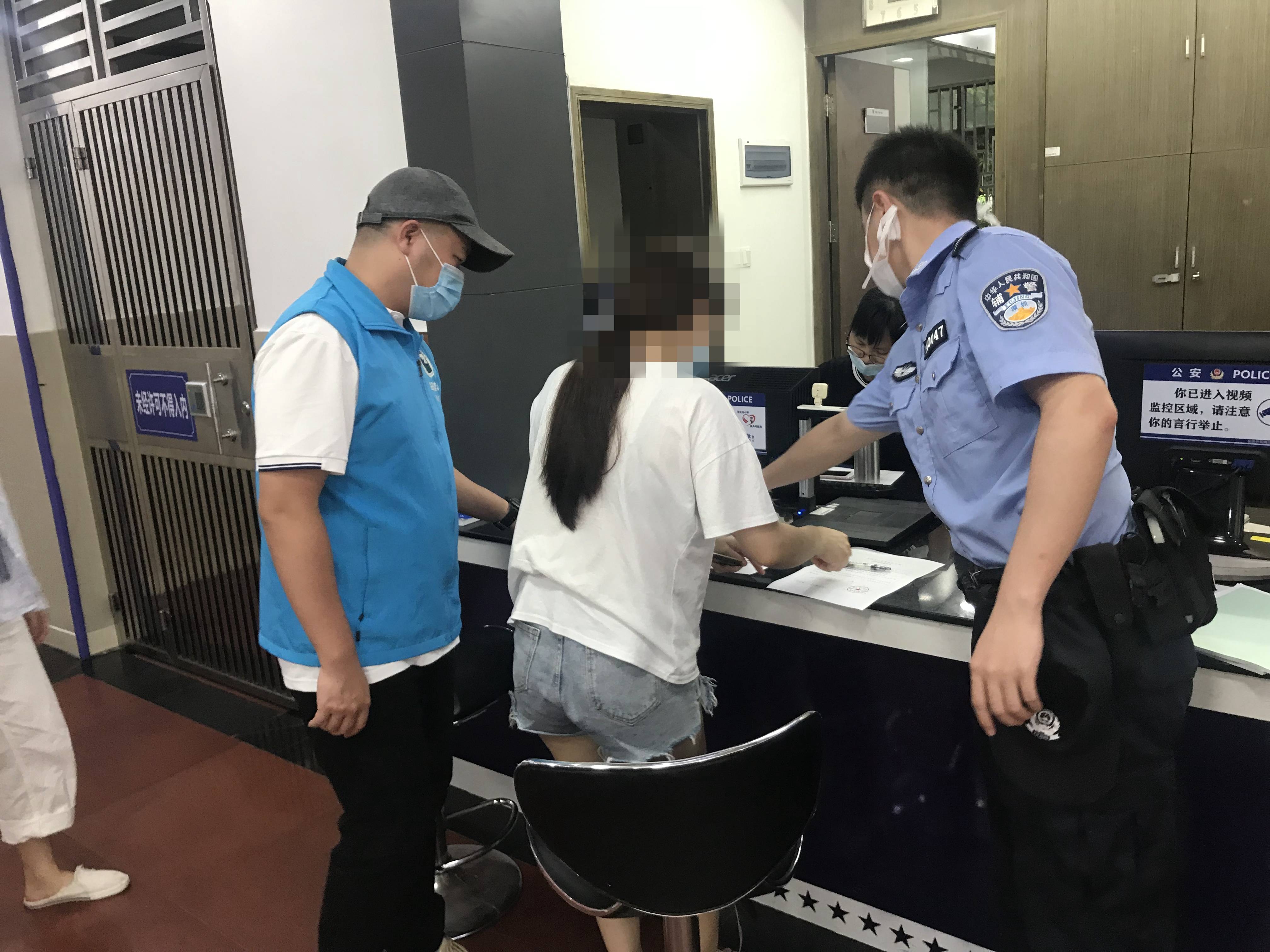 真情呵护暖人心,助力吸毒人员回归_禁毒