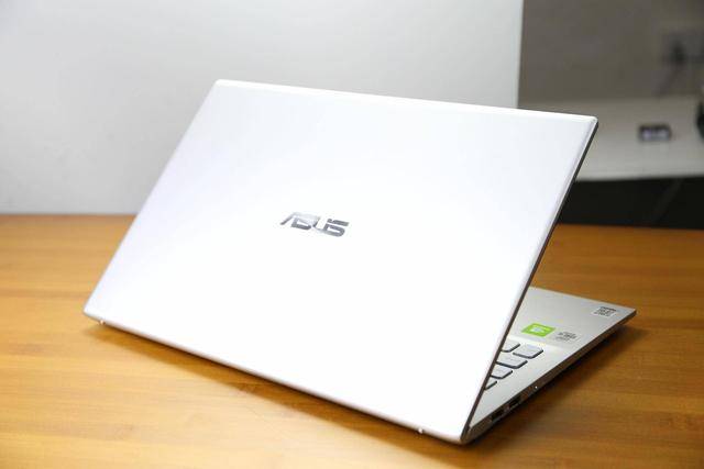 华硕vivobook15s两个月体验分享!大屏加持,游戏续航都给力