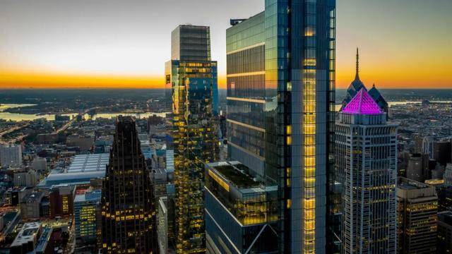 都市天际线:俯瞰浪漫都市的奇妙体验_city