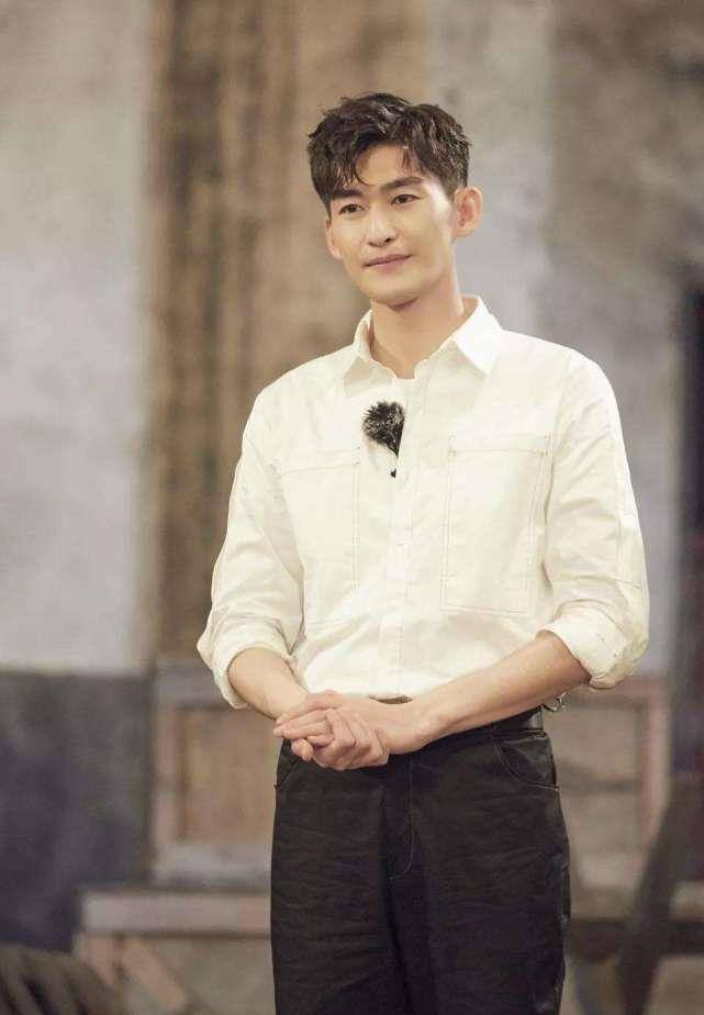 《跑男》史上最没有存在感的嘉宾,没有baby救场,他可能没有镜头_张翰