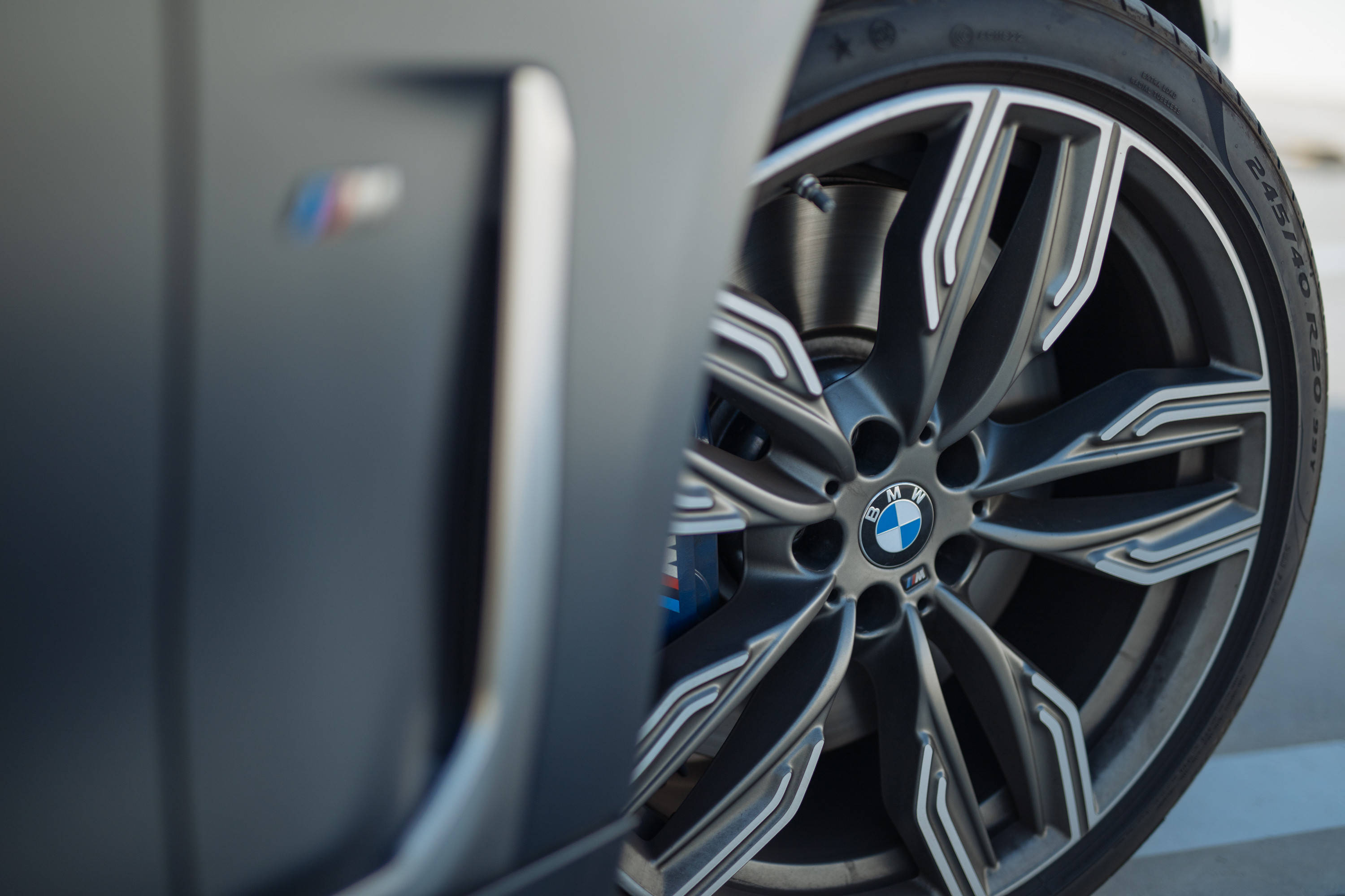 有一种从容叫做v12 详细体验宝马m760li