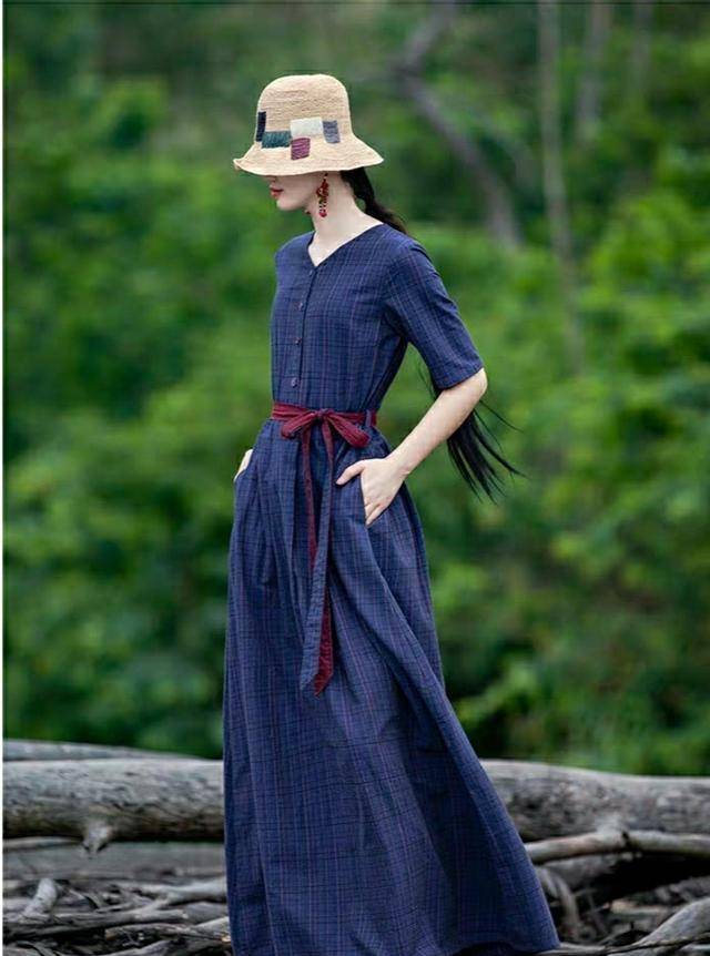 快来清凉一夏,森女系风格清凉解暑,是夏日穿搭的不二之选_颜色