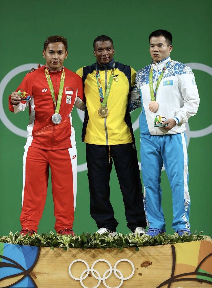 当你想放弃的时候就来看看他,会找到力量的吧!