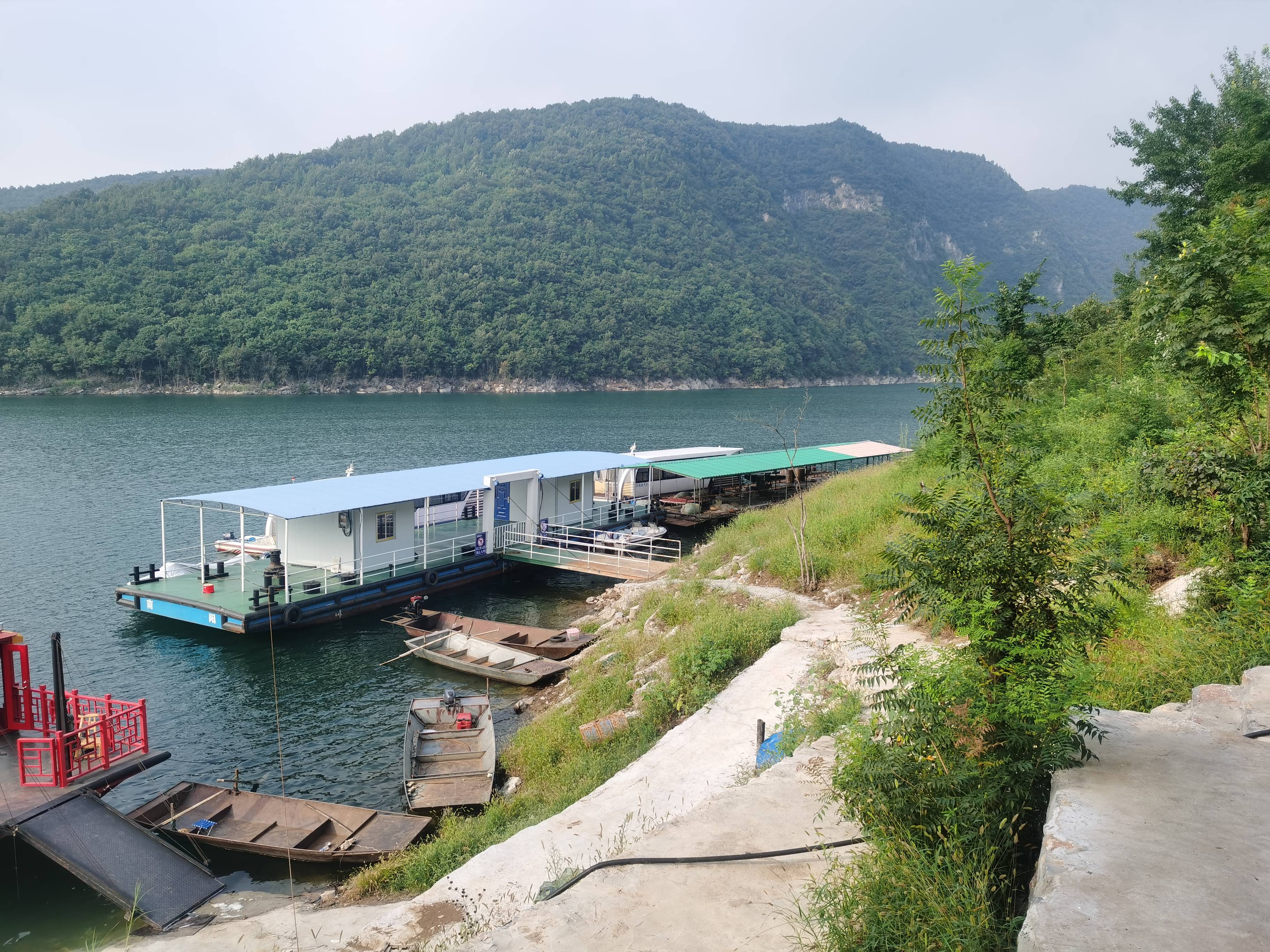 南水北调中线源头丹江口水库上的老赖旅游公司被指强行向游船同行收费