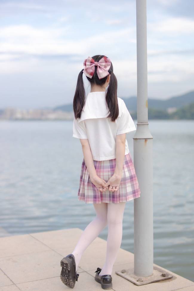 jk少女偶尔可恶永远可爱