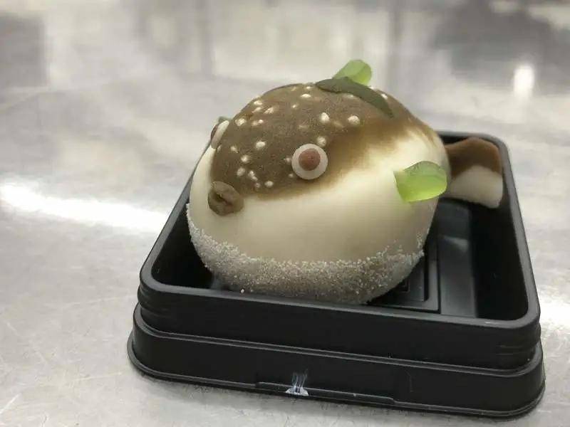 这个"一口一个小河豚"的新创意在日推上火了