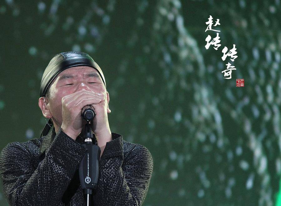 1991年在友人的介绍下,赵传认识了比他小10岁的上海姑娘:李秉蓁.