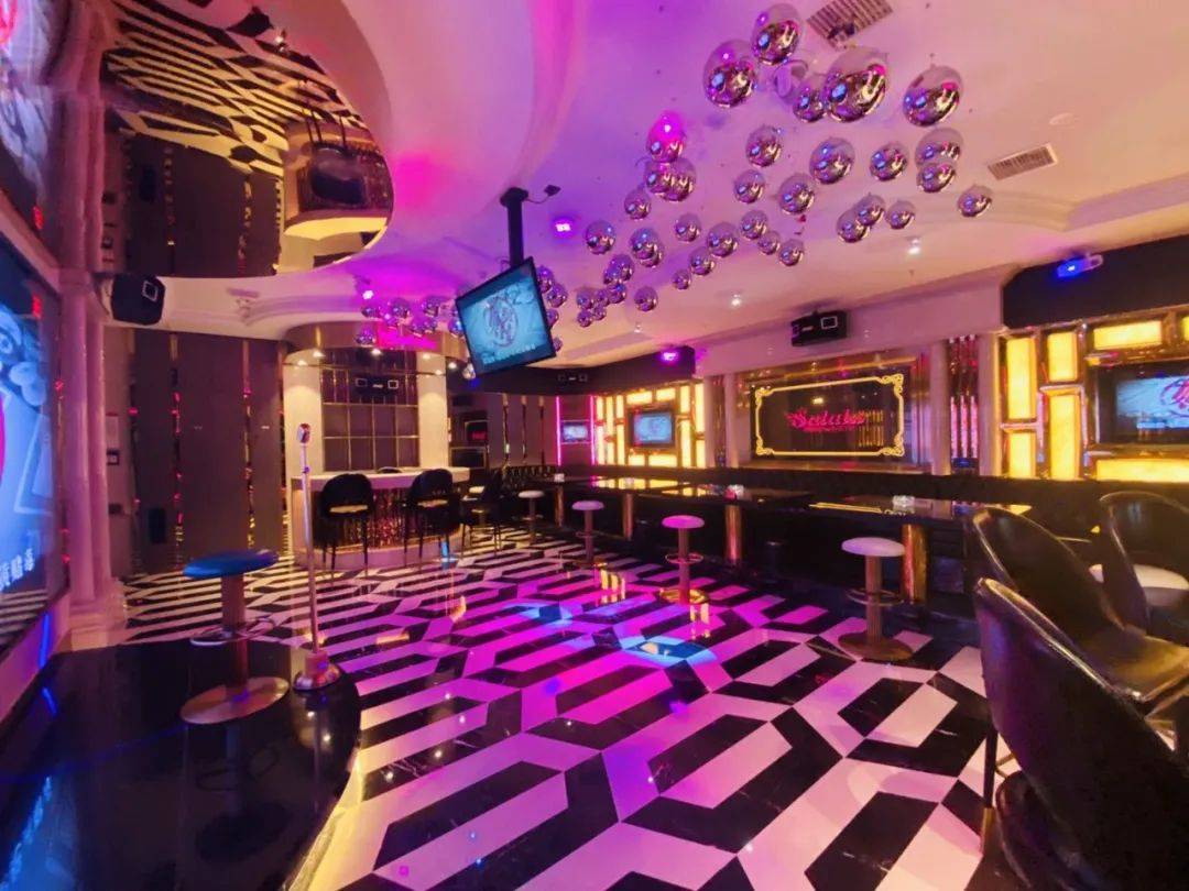 临沂娱乐新地标莎啦啦ktv请你任性嗨唱28元尽享3小时还送小吃和茶水