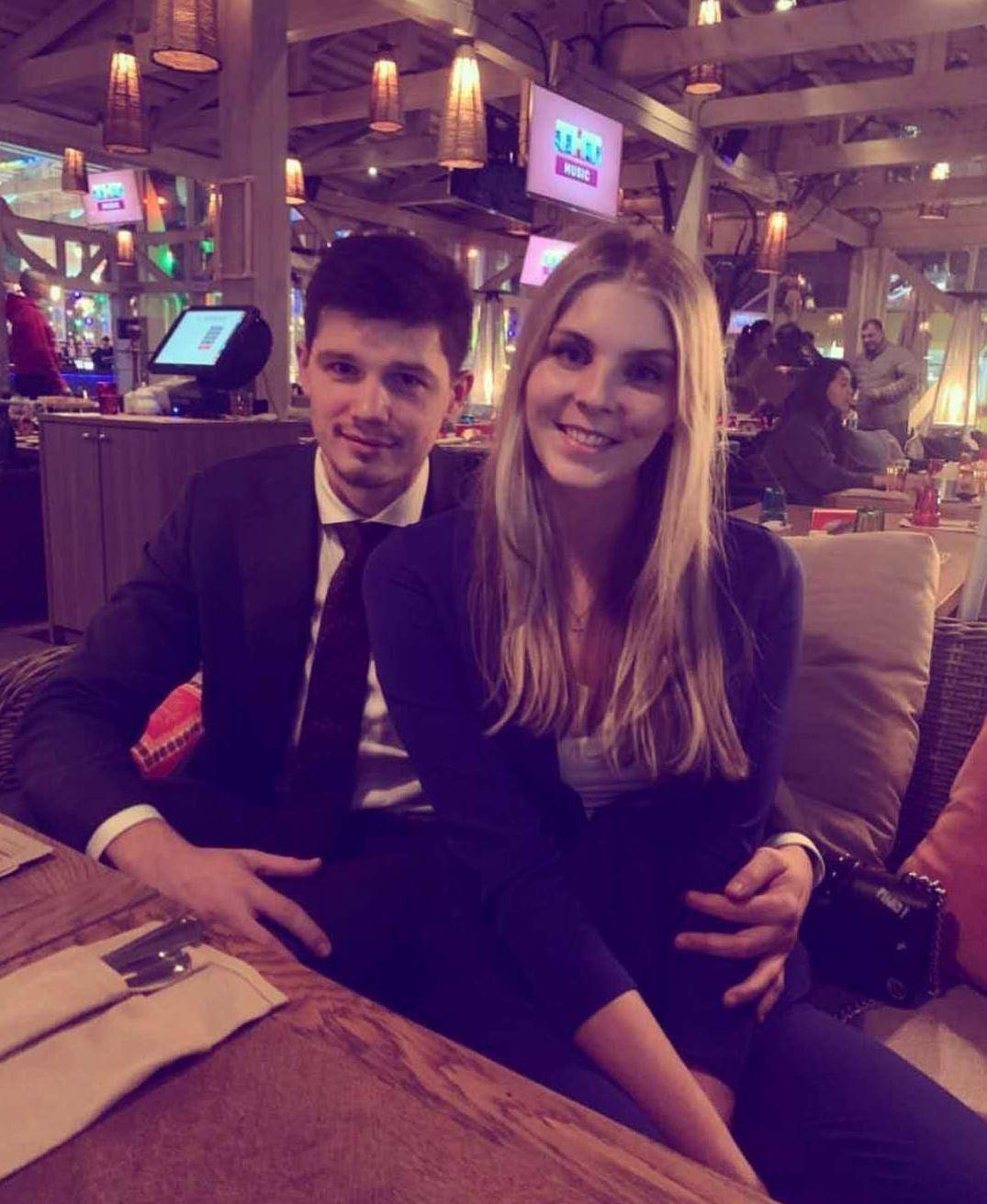 原创恭喜!和颜妮齐名的美女副攻大婚,被誉为"排坛洋娃娃"