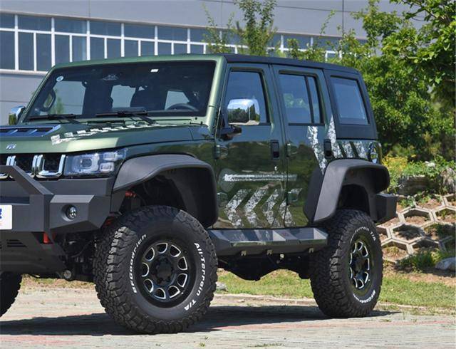 圈也是有小名气的,不管是动力表现还是配置都是可圈可点的,售价在20