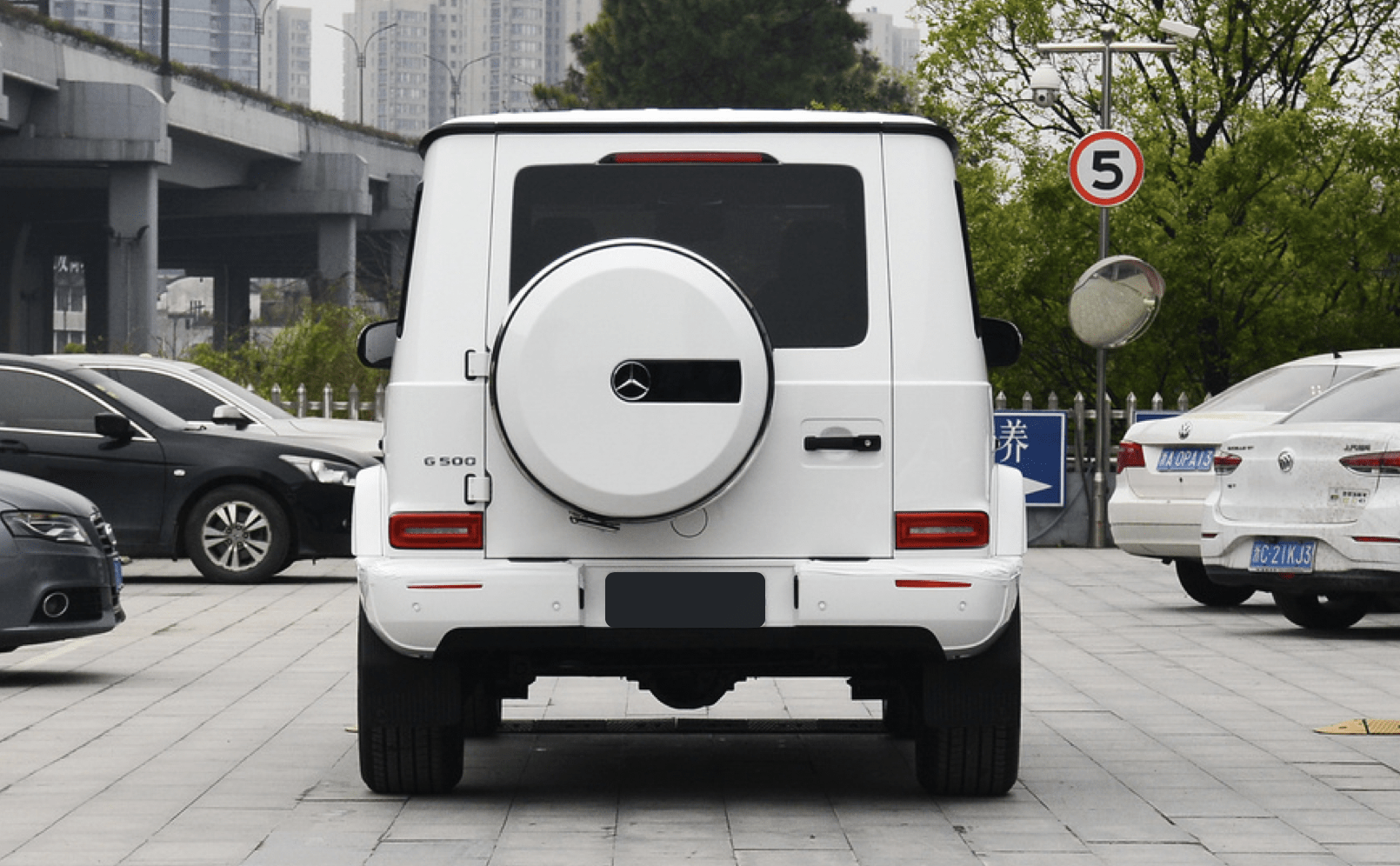 奔驰g级降低门槛,推出2.0t底功车型?