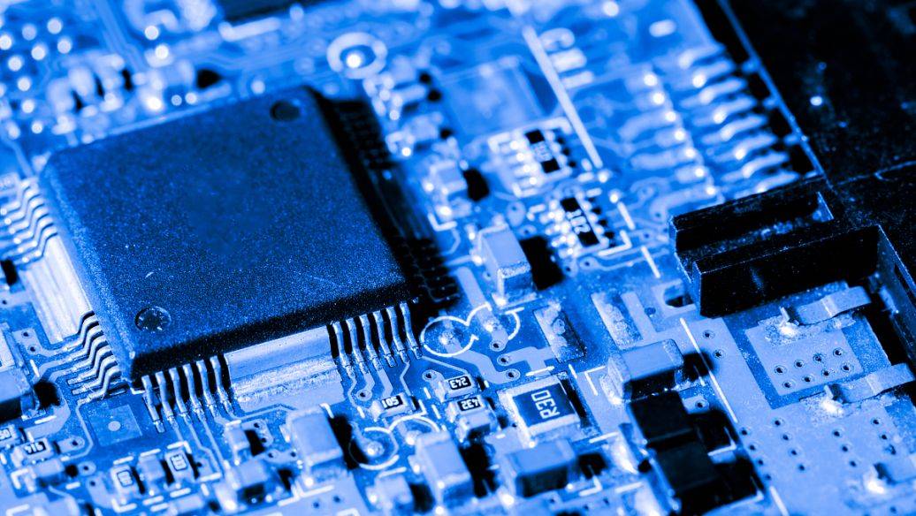 2万吨,同比增长12.7%,中国emc用功能填料市场规模为27.