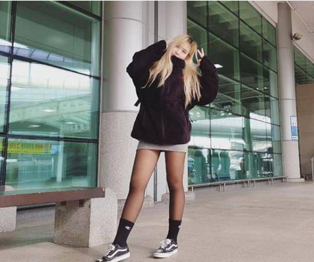 124斤的女生,165cm的身高,人体旗帜和前水平统统不在话下!_手机搜狐网