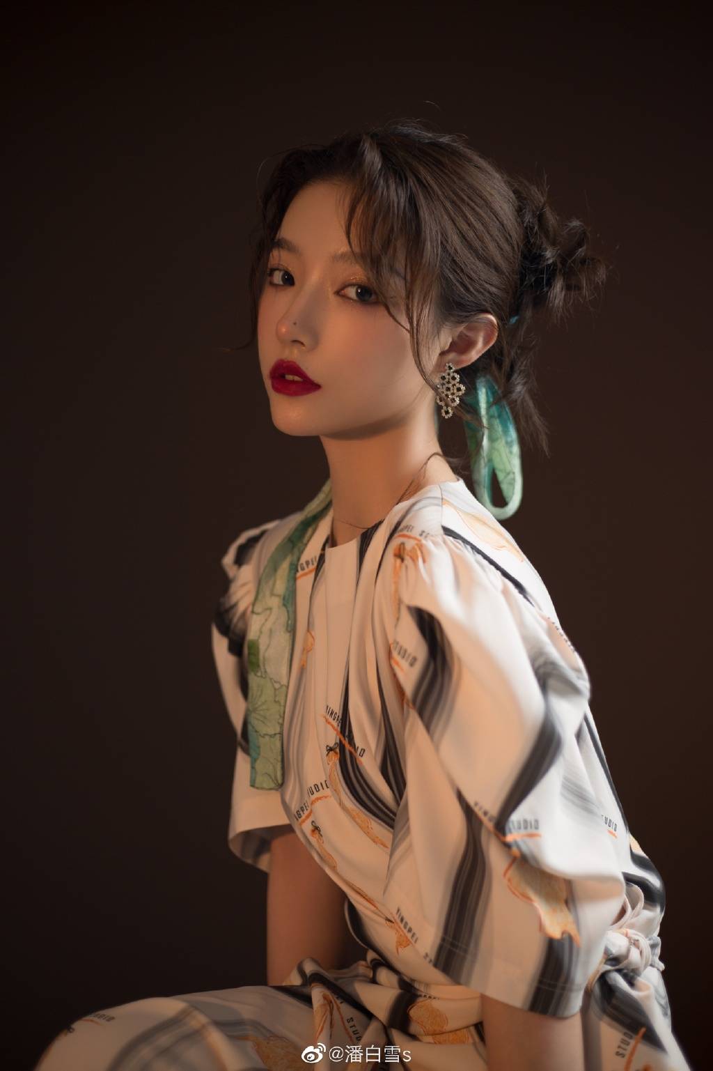 《秀色可餐》冷面美人,混血意中人_手机搜狐网