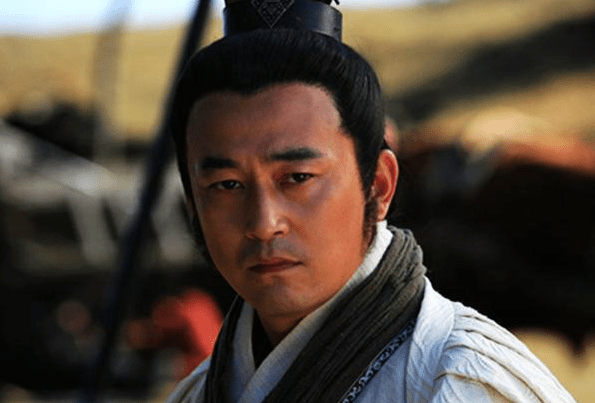 苏秦师承鬼谷子,在学成以后,游说列国,得到了燕文公的赏识,从而提出了