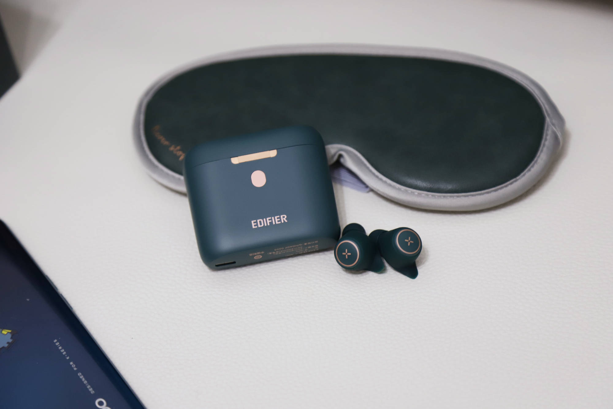 让小姐姐心动,漫步者×冇心ejoy联名款真无线蓝牙耳机开箱评测