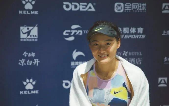 王蔷在八分之一决赛以毫不留情的两个6:0,将13号种子郭美琪淘汰出局