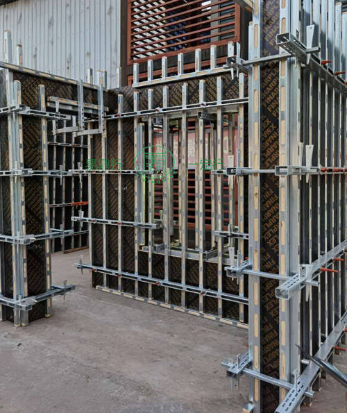 新型钢背楞,方钢替代传统木方