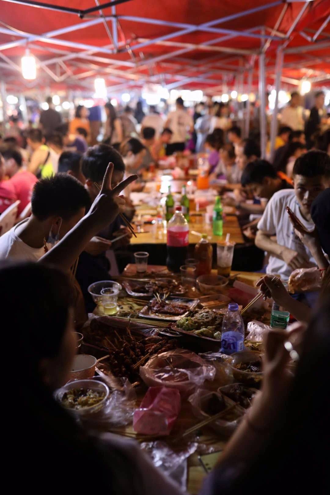 南昌紫荆夜市图片