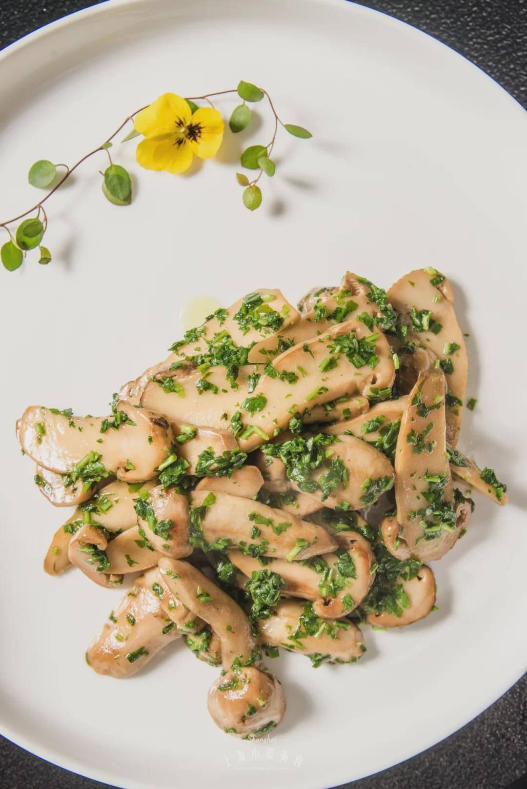 限时3个月,魔都网红私房菜松茸季上线!