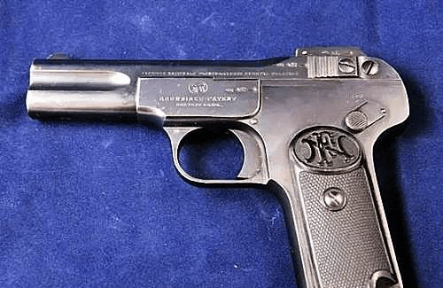 曾经连续两次卷入重大历史事件的勃朗宁经典名枪