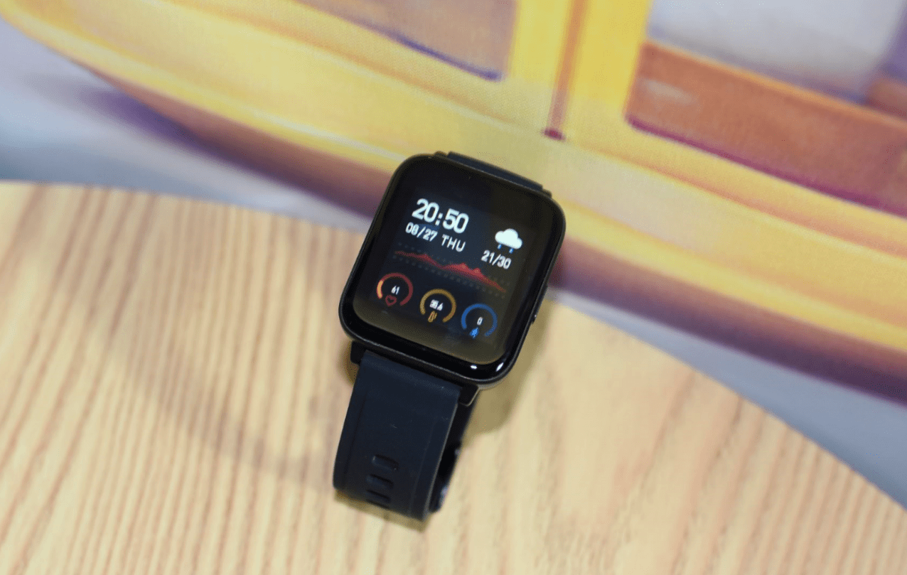 让出行更安全可测体温的jeep智能手表仅售299元