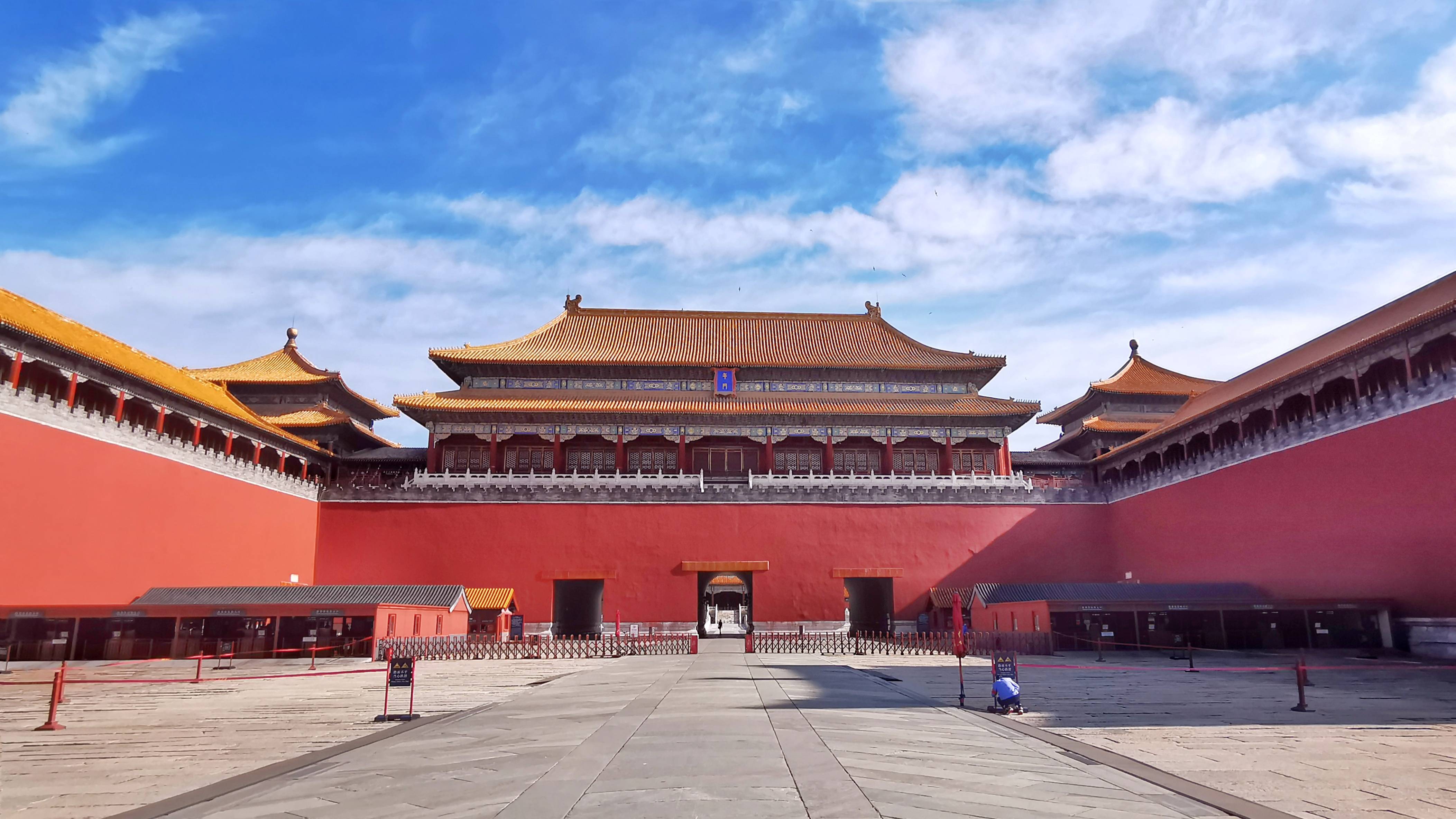疫情防控常态化下的北京故宫开放添了新规矩,看到了不一样的风景线