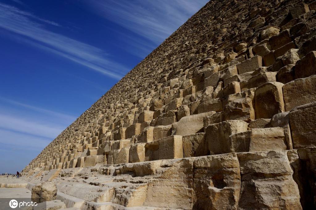 古埃及金字塔中最大的金字塔——胡夫金字塔-搜狐大视野-搜狐新闻