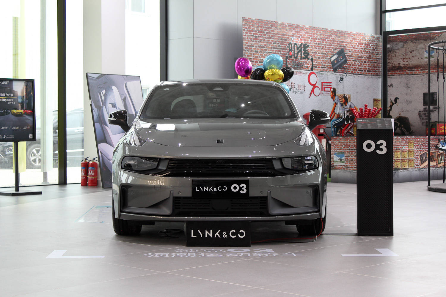 打造更独特的气质 领克02&03冠军版到店