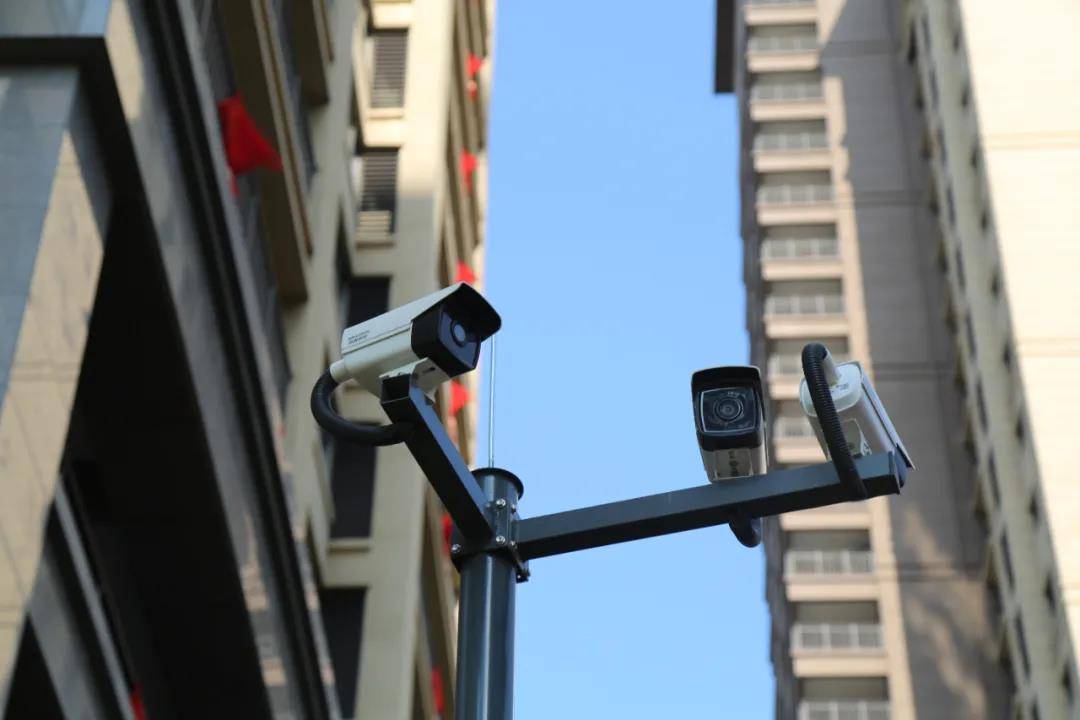 让社区生活更安全监控系统二,安防监控系统样这让我女朋友可以因为