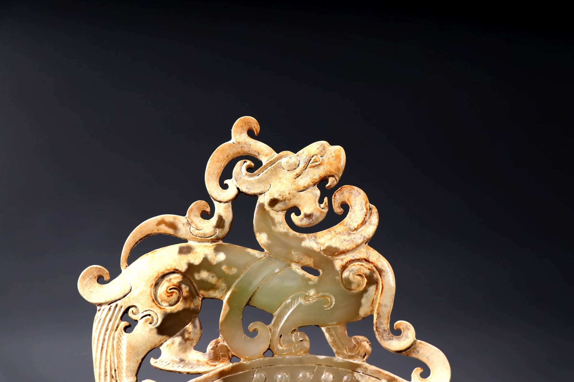 多禄溙拍卖行|史上的一座巅峰:汉代出廓玉壁