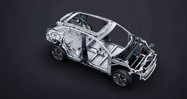 全铝车身 后驱,综合续航510km,奇瑞蚂蚁预售16万起,有人买?