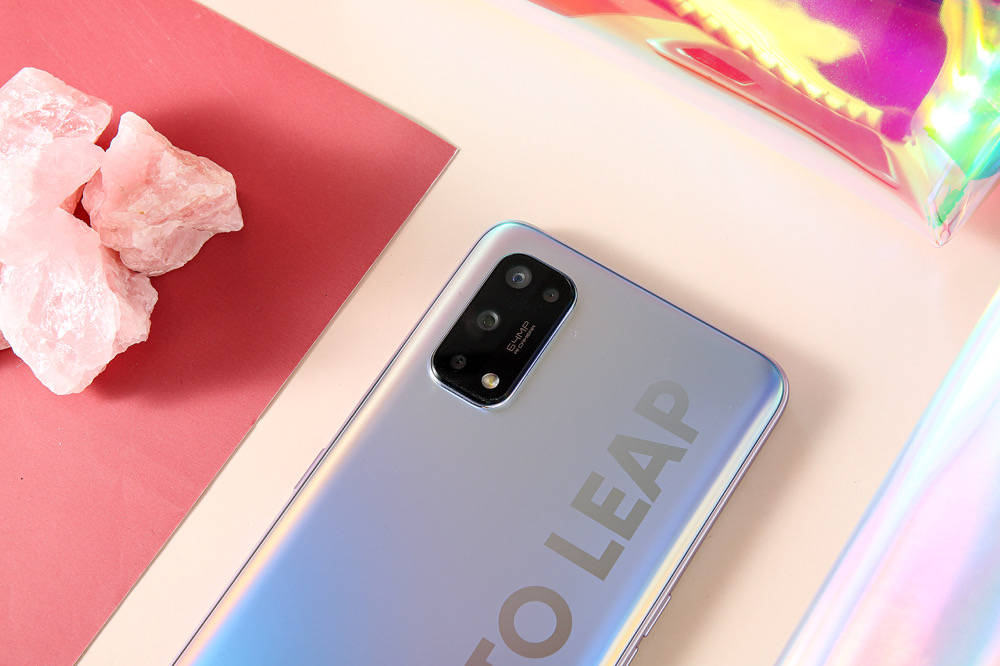 realme真我x7开箱图赏轻薄活力c位敢出色