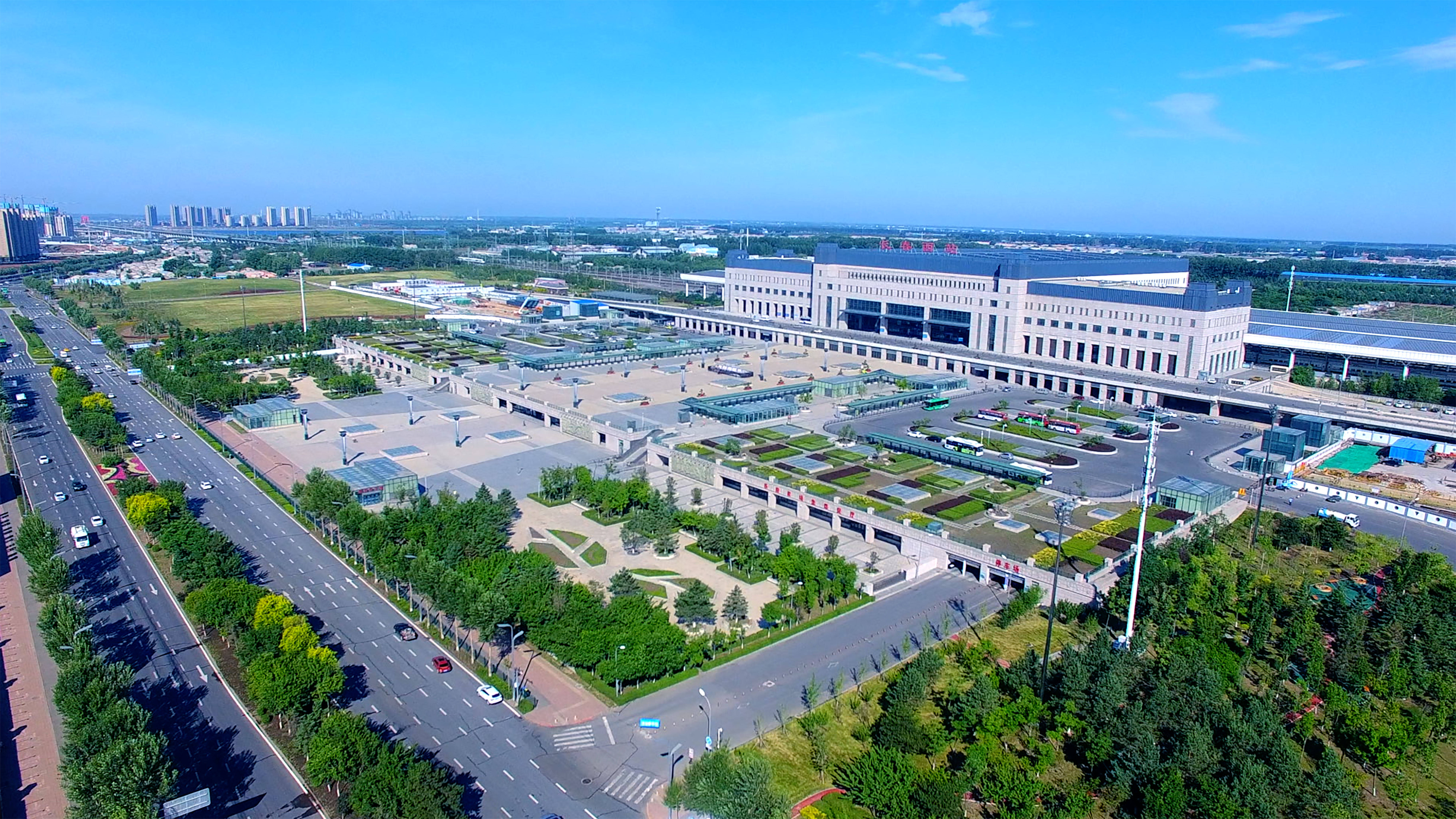 绿园区人民医院(绿园区人民医院急诊电话)