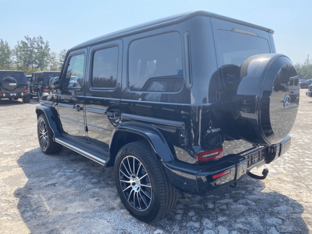 20新款奔驰g500强悍越野豪华体验同级最高