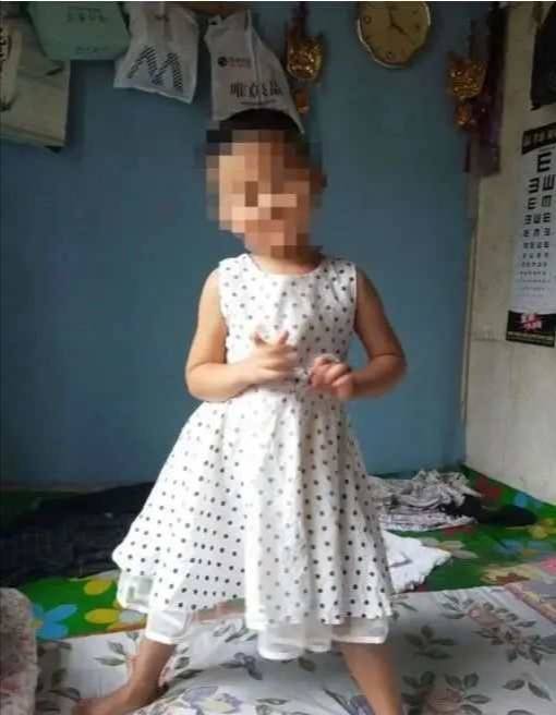 哈尔滨5岁女童惨遭5旬邻居强奸,下体撕裂,嫌疑人常在孩子家蹭饭