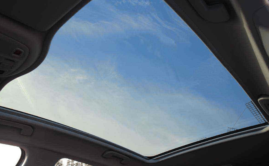 小天窗的汽车为什么更实用全景天窗是否安全