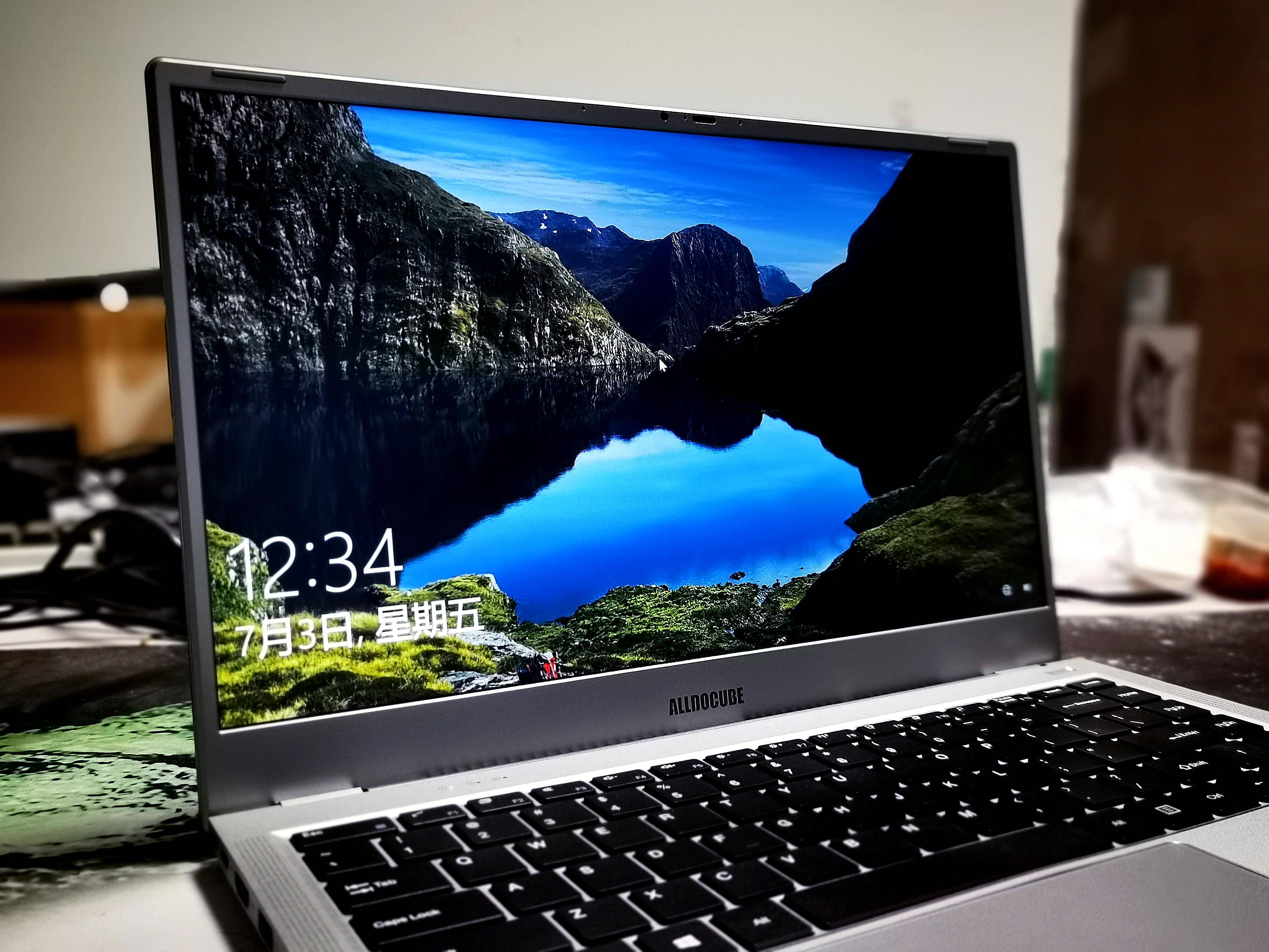 2999元买i7处理器独立显卡酷比魔方i7book评测