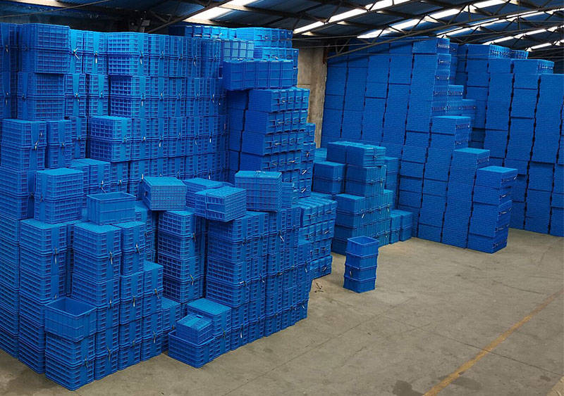 塑料周转筐1,塑料筐的使用范围较广.