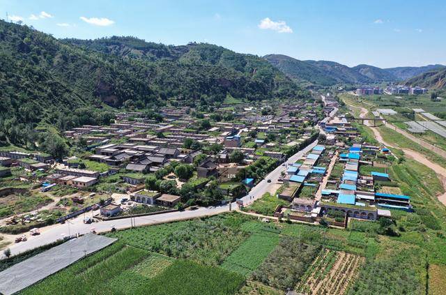 航拍延安第二集子长市:安定古镇,钟山石窟,谢子长,瓦窑堡