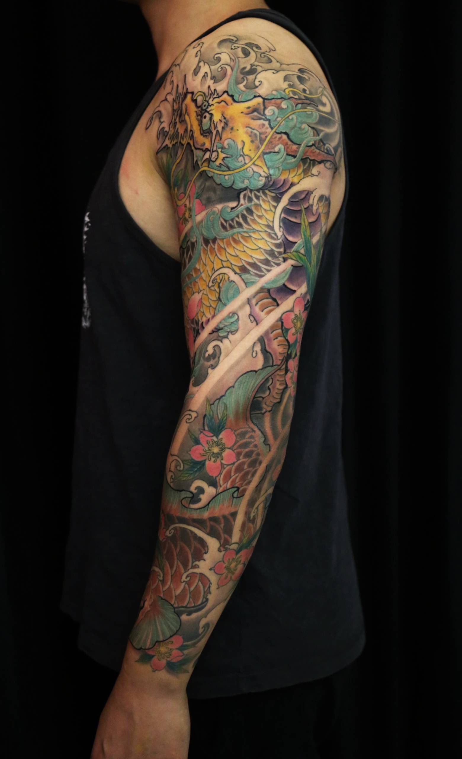 上海纹身由龙刺青作品花臂麒麟纹身