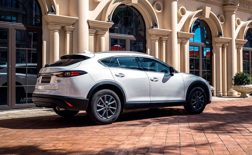 改款马自达cx4谁说我放荡不羁爱自由