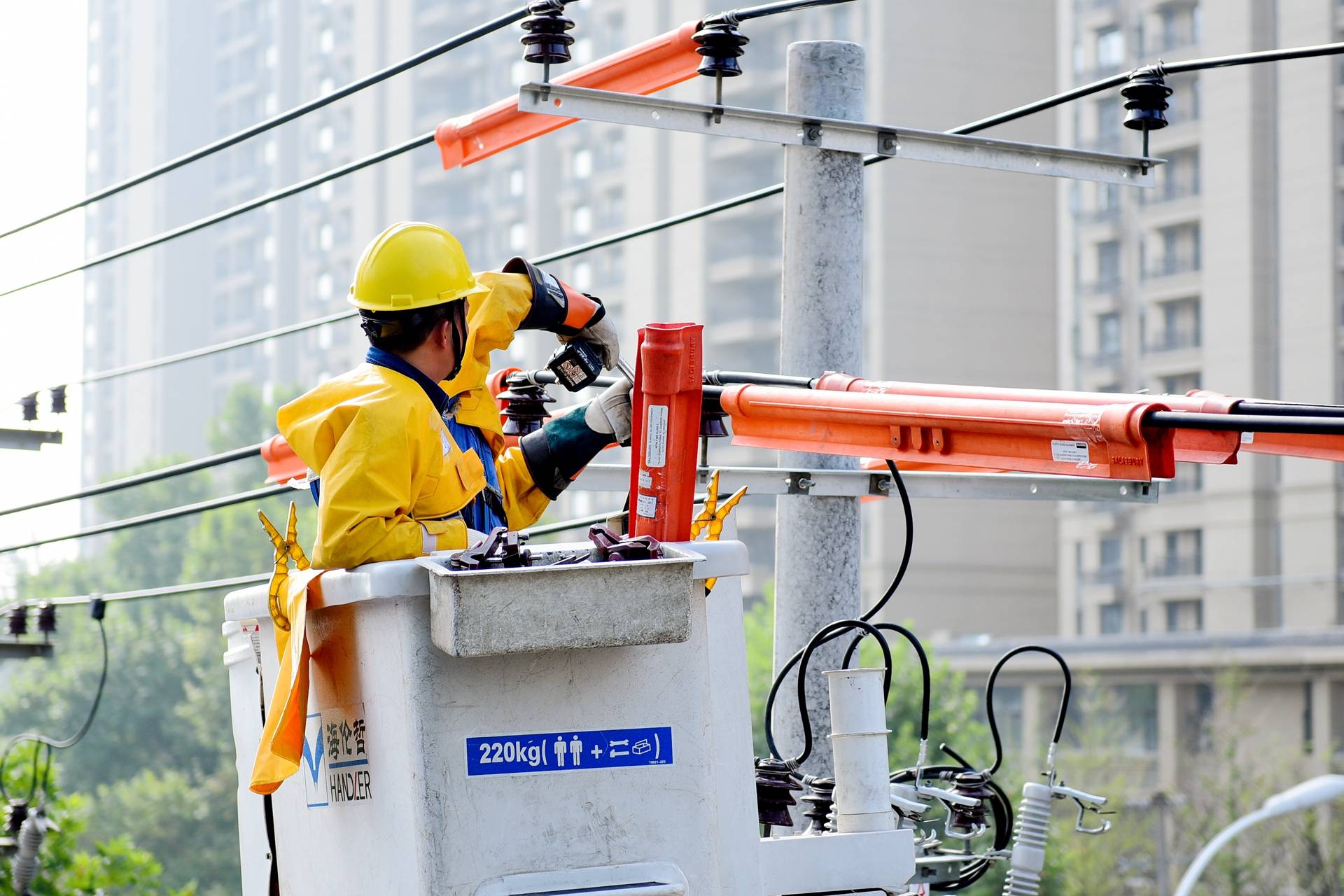 工業安卓一體機應用電纜故障測試儀為何有這要求?_電力