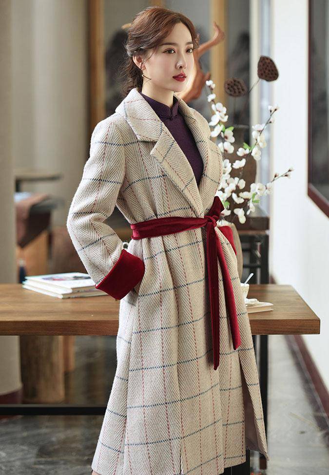 最能彰显这个年龄段女人的气质和韵味,但很多女人都习惯搭配打底裤