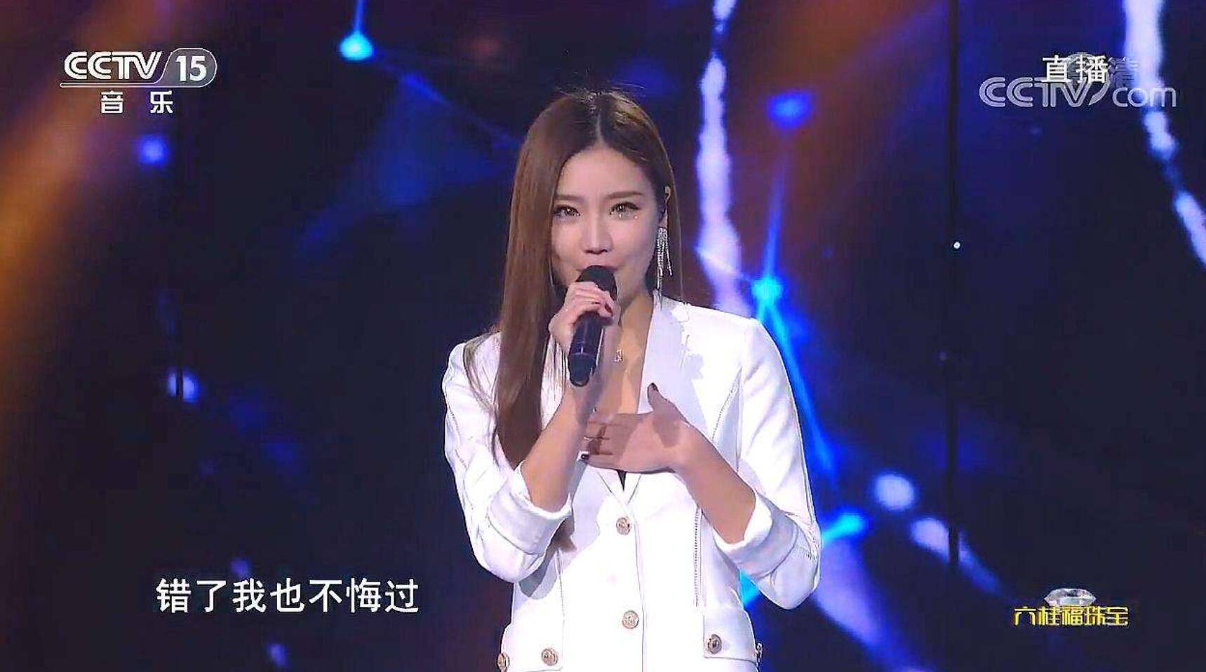 那也需要好几件事情堆叠而成,而倪睿思就是这样,除了宝马事件之后,她