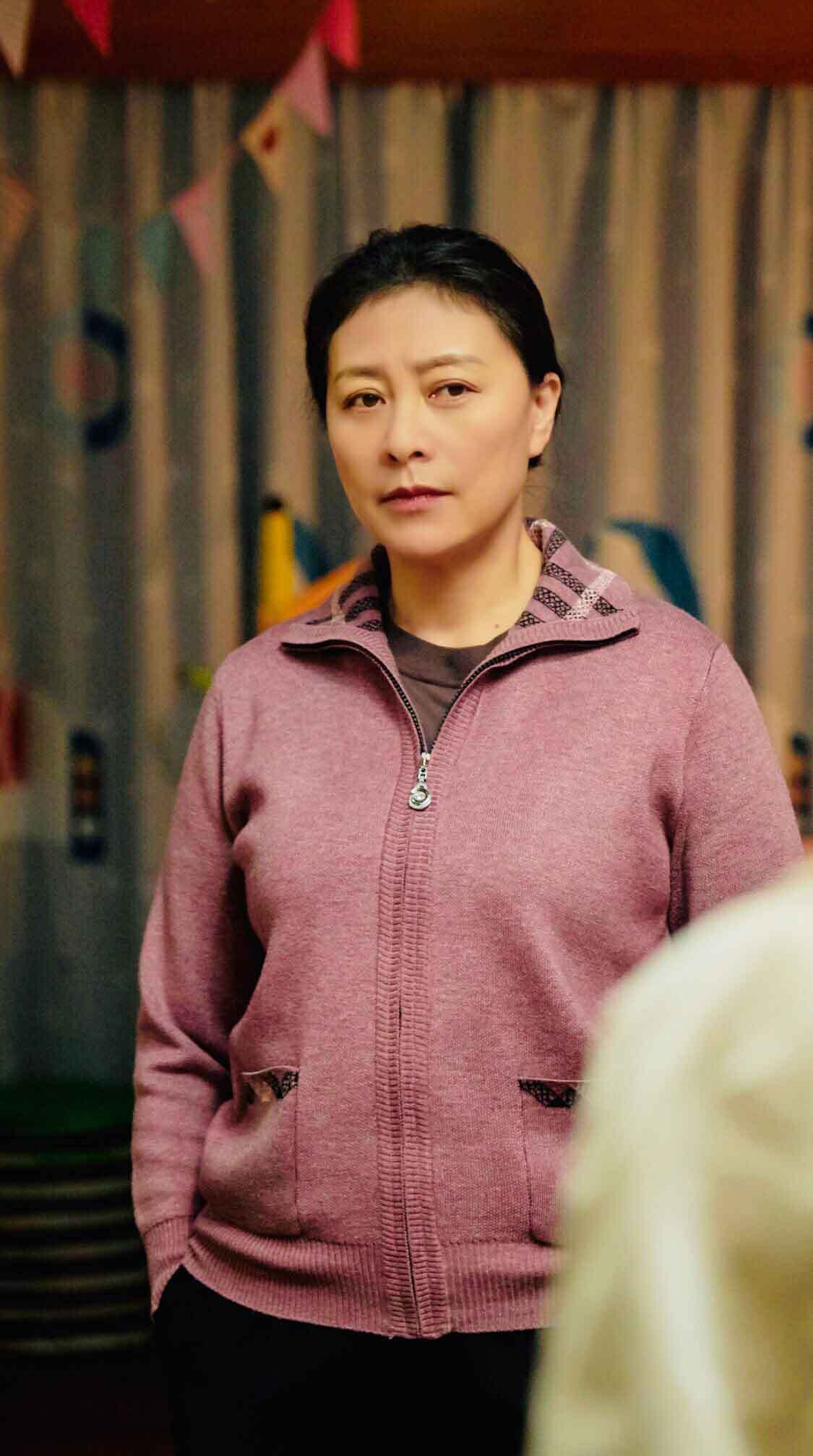 《亲爱的自己》热播中 实力演员岳红"催生婆婆"驾到!