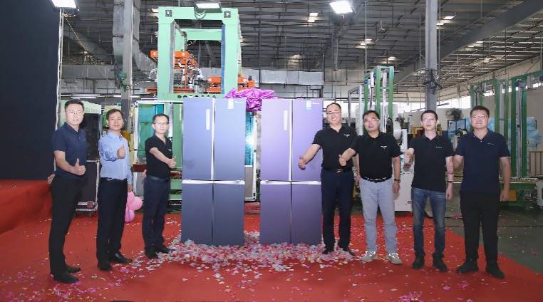 海信真空休眠冰箱正式下线 “自由真空休眠舱”升级保鲜体验-家电圈官网