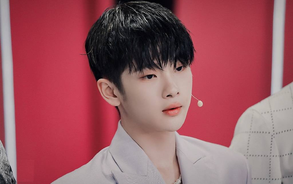 可能此时就有人恍然大悟了,难怪大家都说周震南是2g